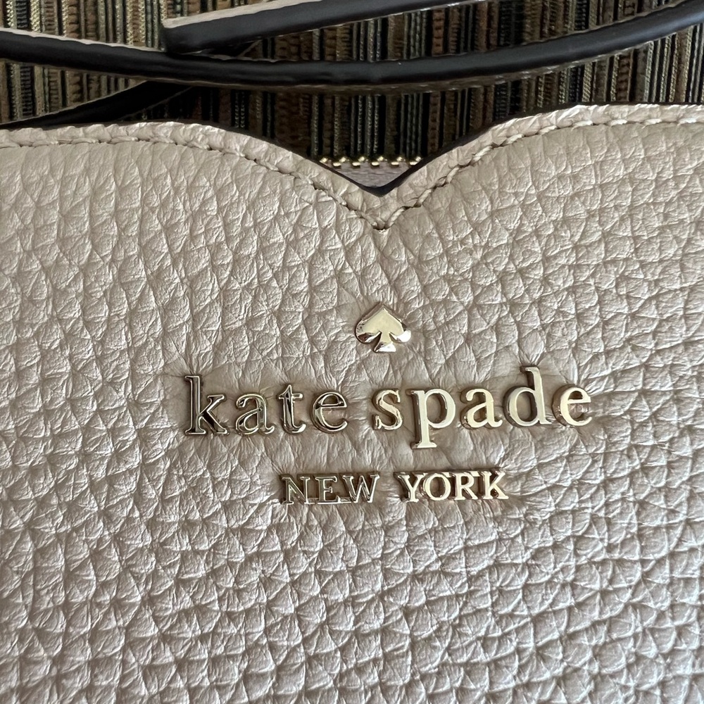 Kate Spade Cream Textured Crossbody Bag - Picture 3 of 11